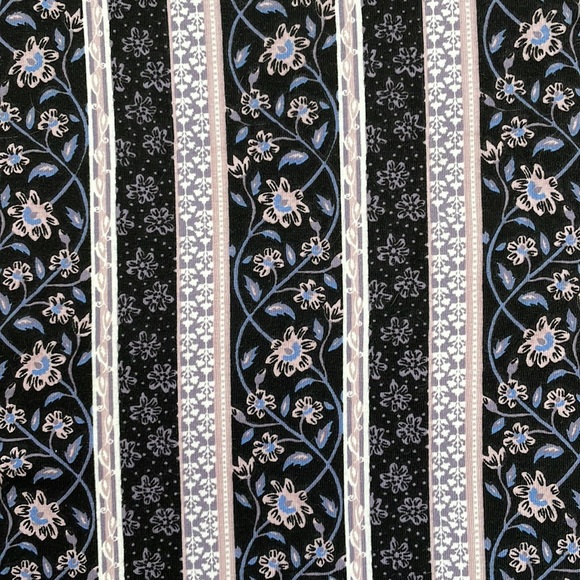 Floral Tank Top by Maurice’s Black & Pink Stripes Summer Shirt Size Large - Picture 4 of 5